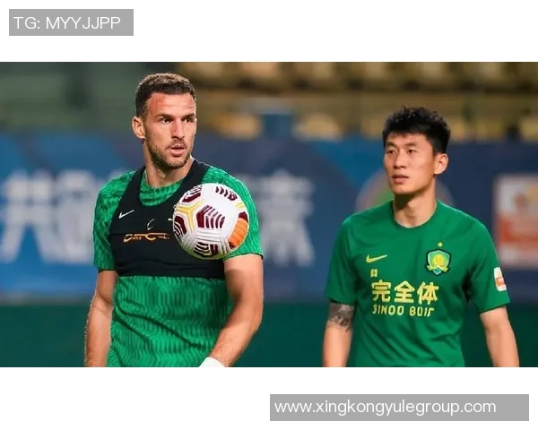 国安新帅蒙哥马利与李铁曾是谢菲联队友渊源深厚